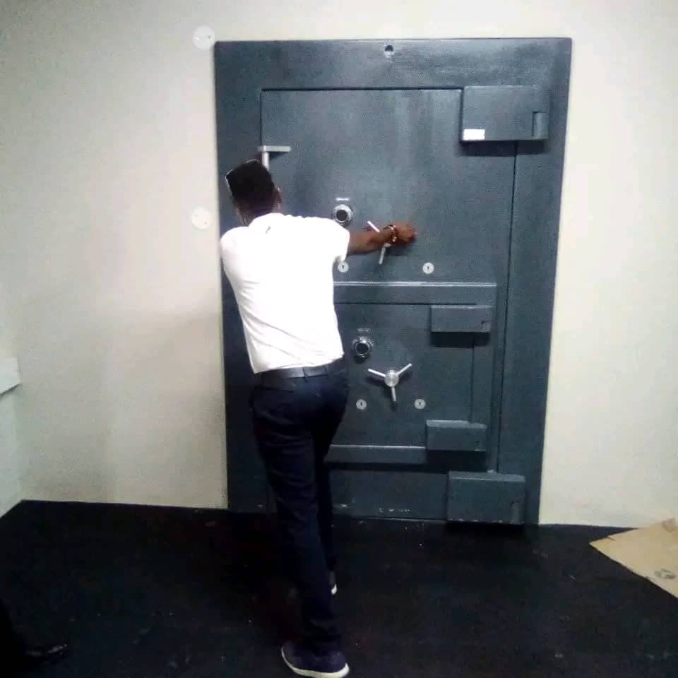 Installation of Vault Doors and Anti Bandit Doors image 2